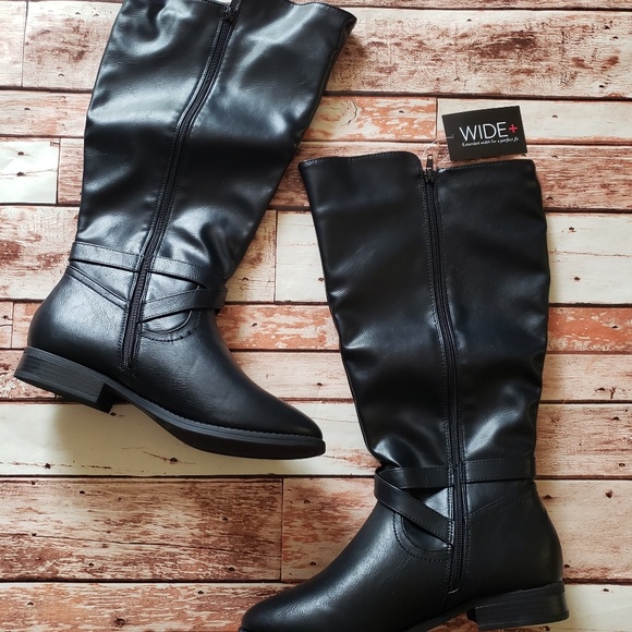 SALE 🔥🔥11W black boots - Picture 3 of 8